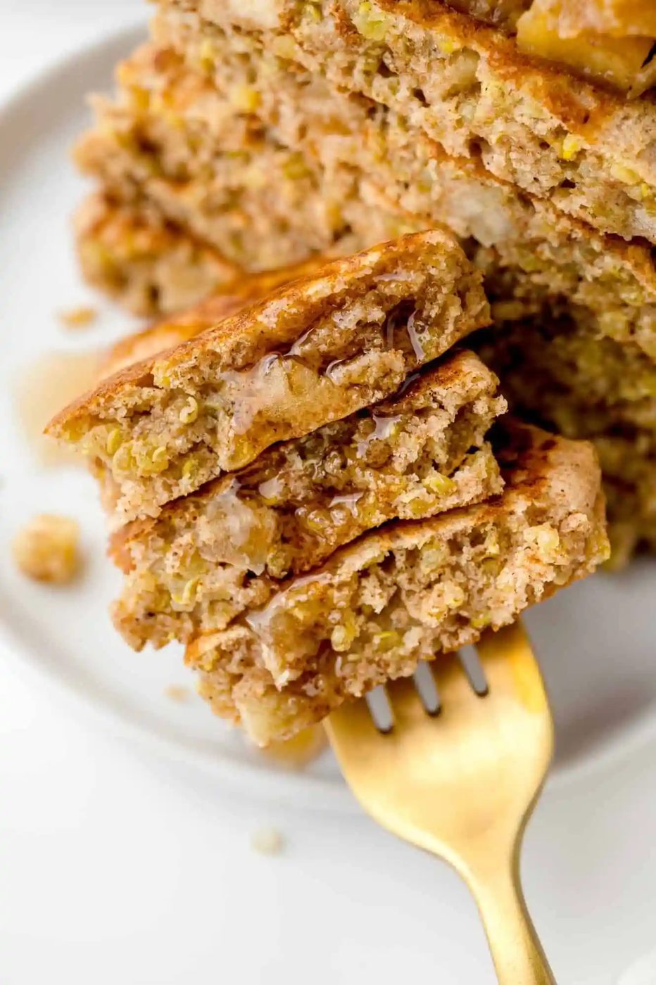 Apple Quinoa Pancakes