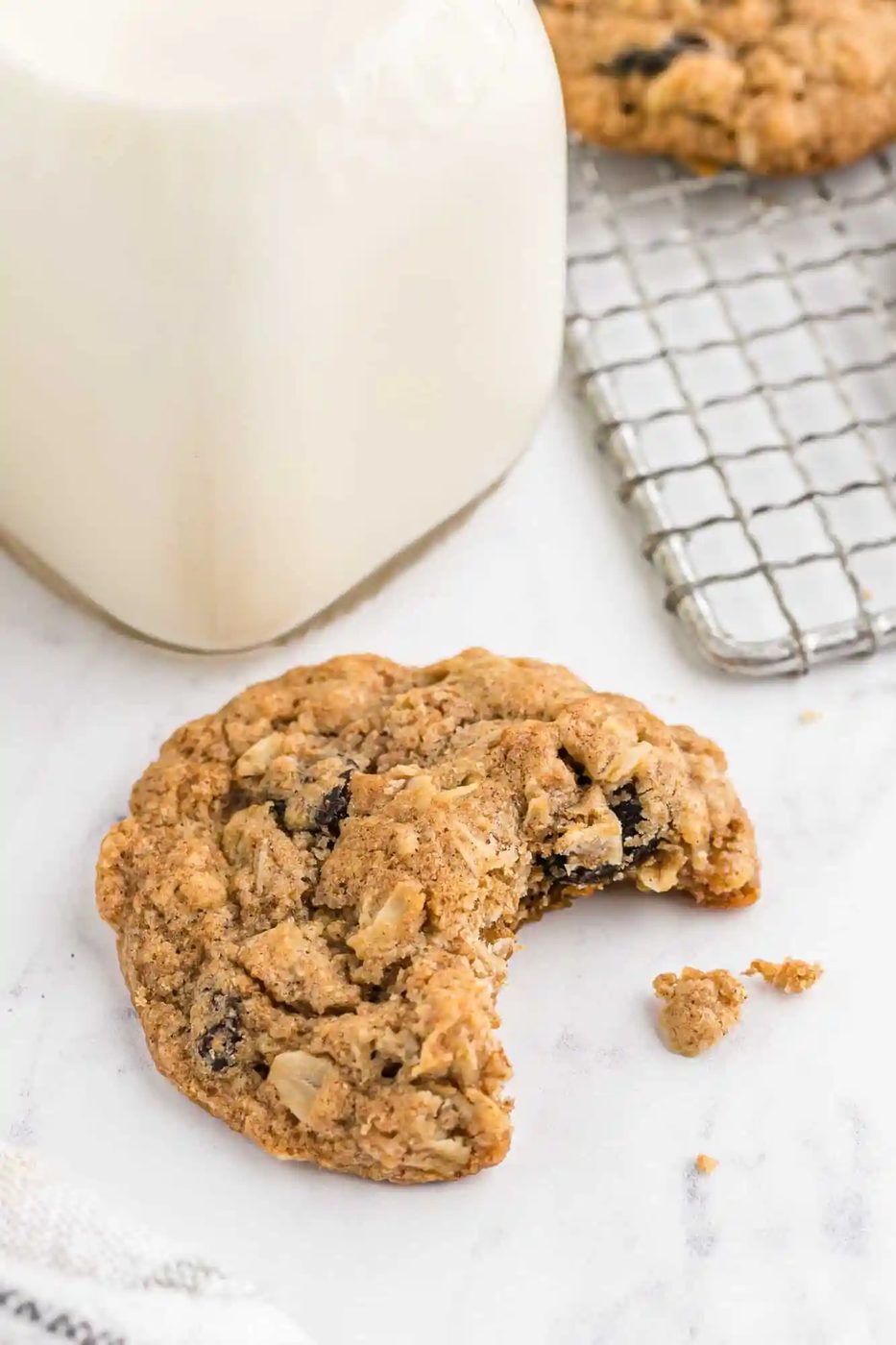 Oatmeal Raisin Cookies (whole wheat!)