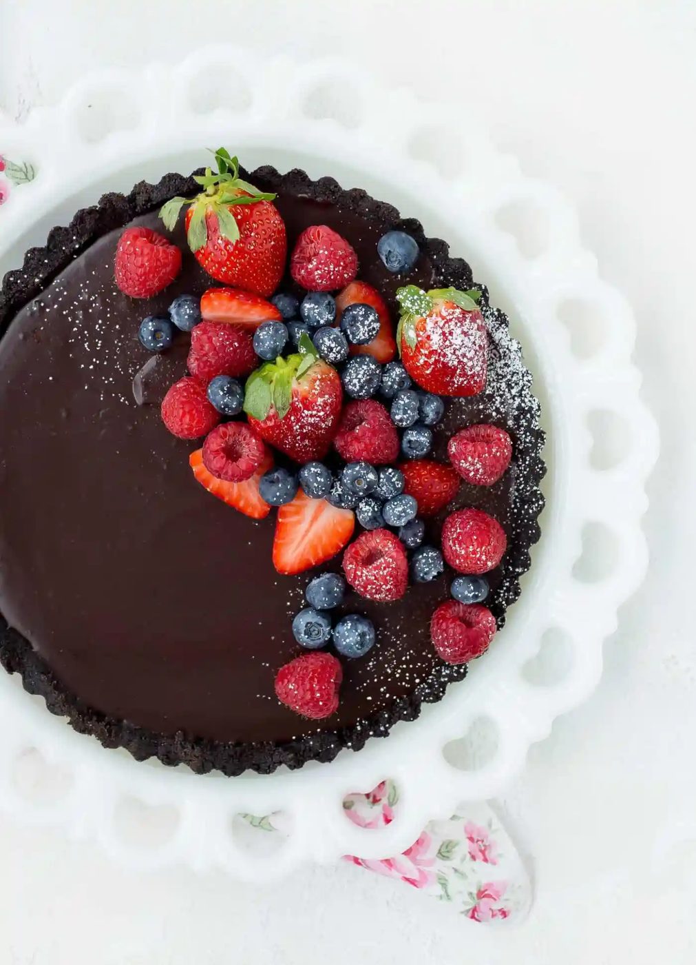 Chocolate Tart Recipe – NO BAKE – 4 Ingredients!