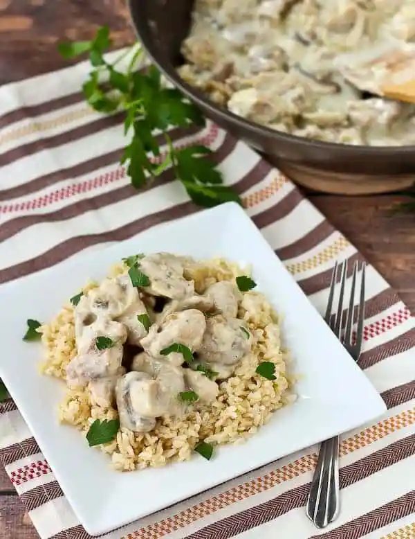 Chicken with Creamy Mushroom Sauce
