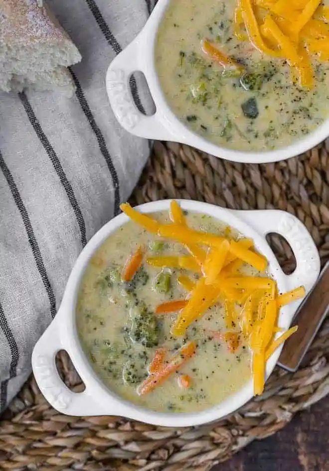 Instant Pot Broccoli Cheese Soup