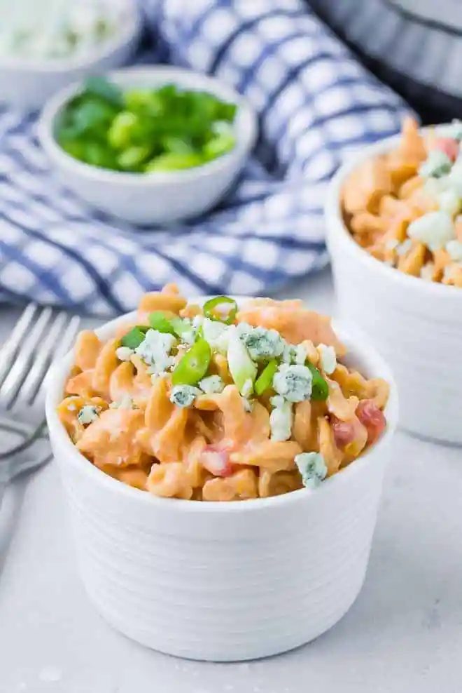 Instant Pot Buffalo Chicken Pasta