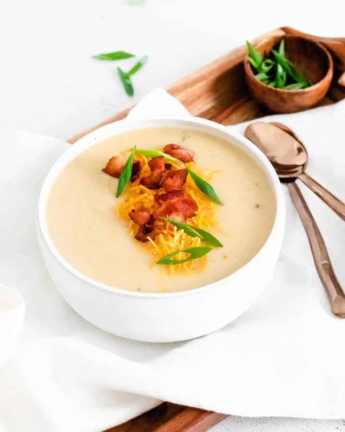 Instant Pot Cauliflower Potato Soup
