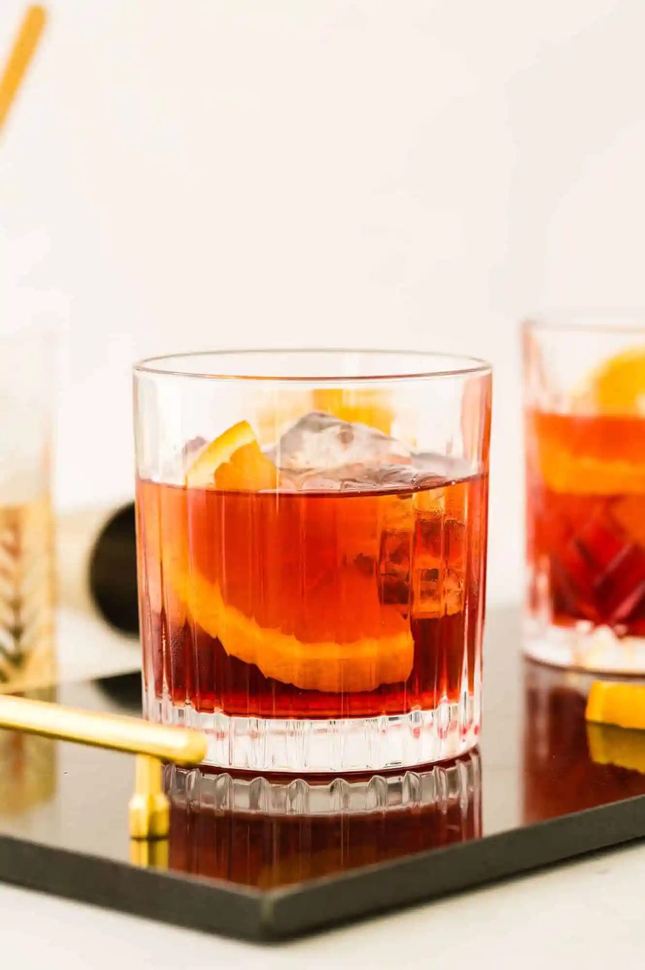 Negroni – How to make a standby negroni cocktail!