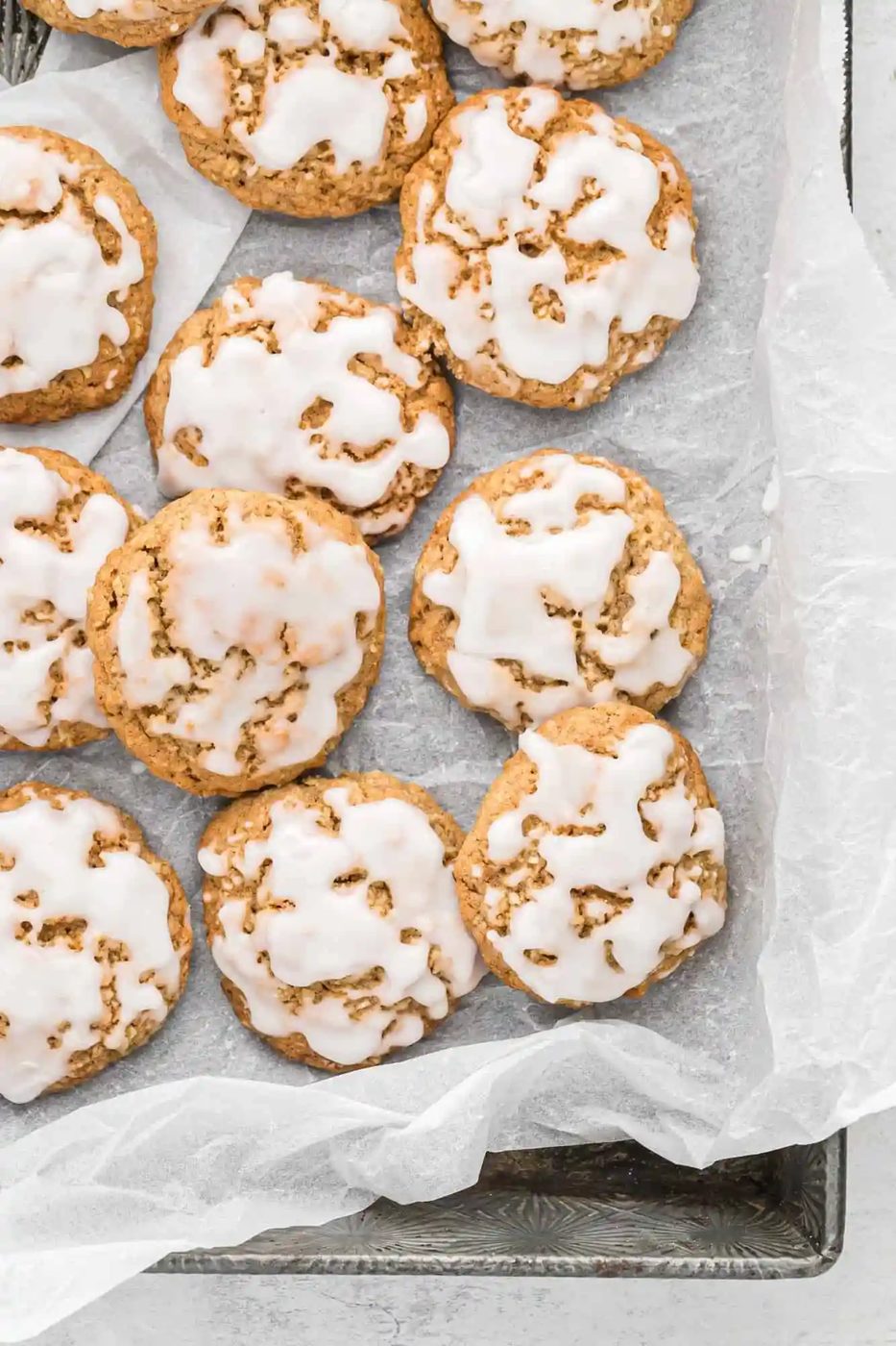 Iced Oatmeal Cookies