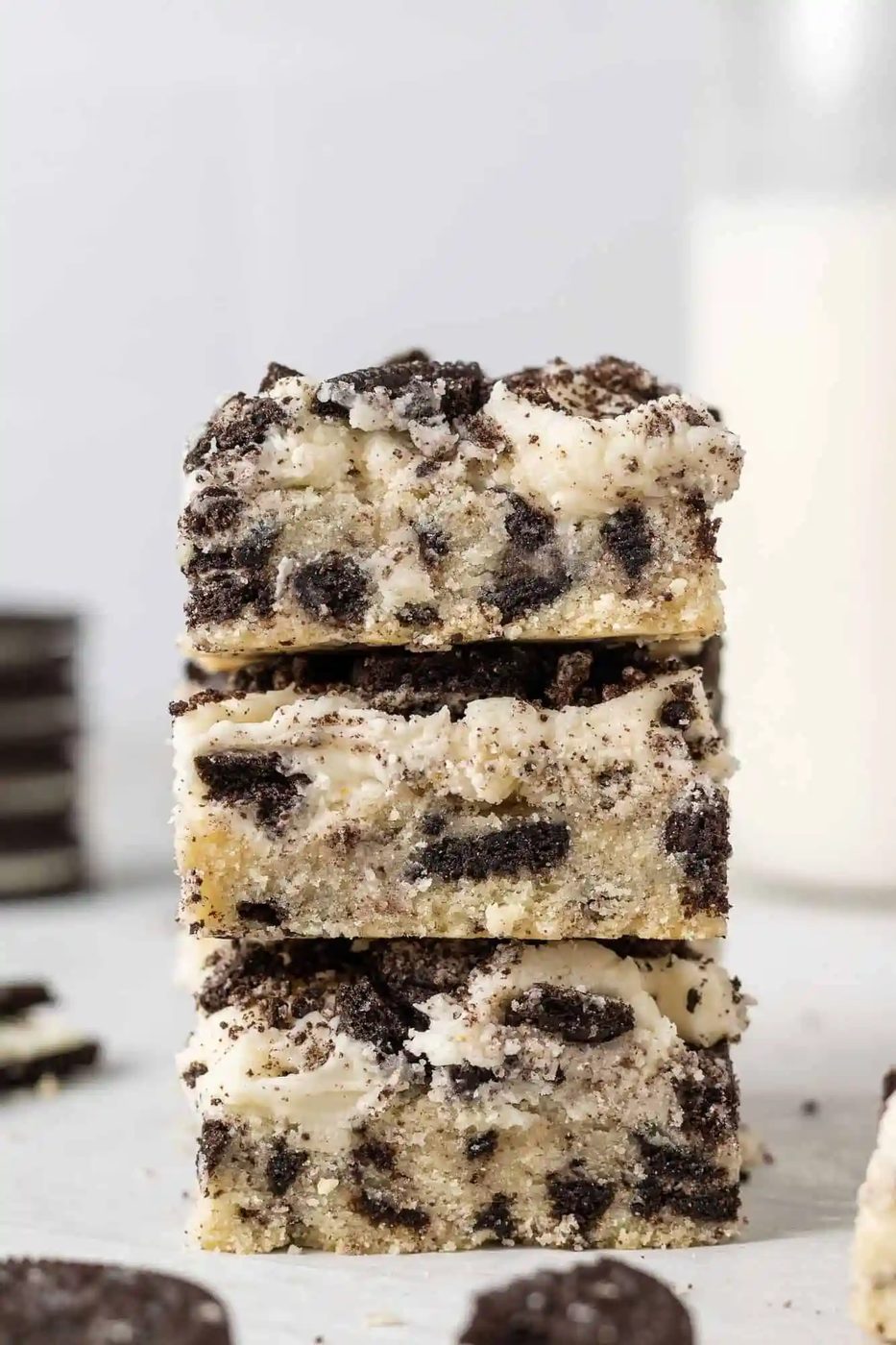 Frosted Oreo Cookie Bars