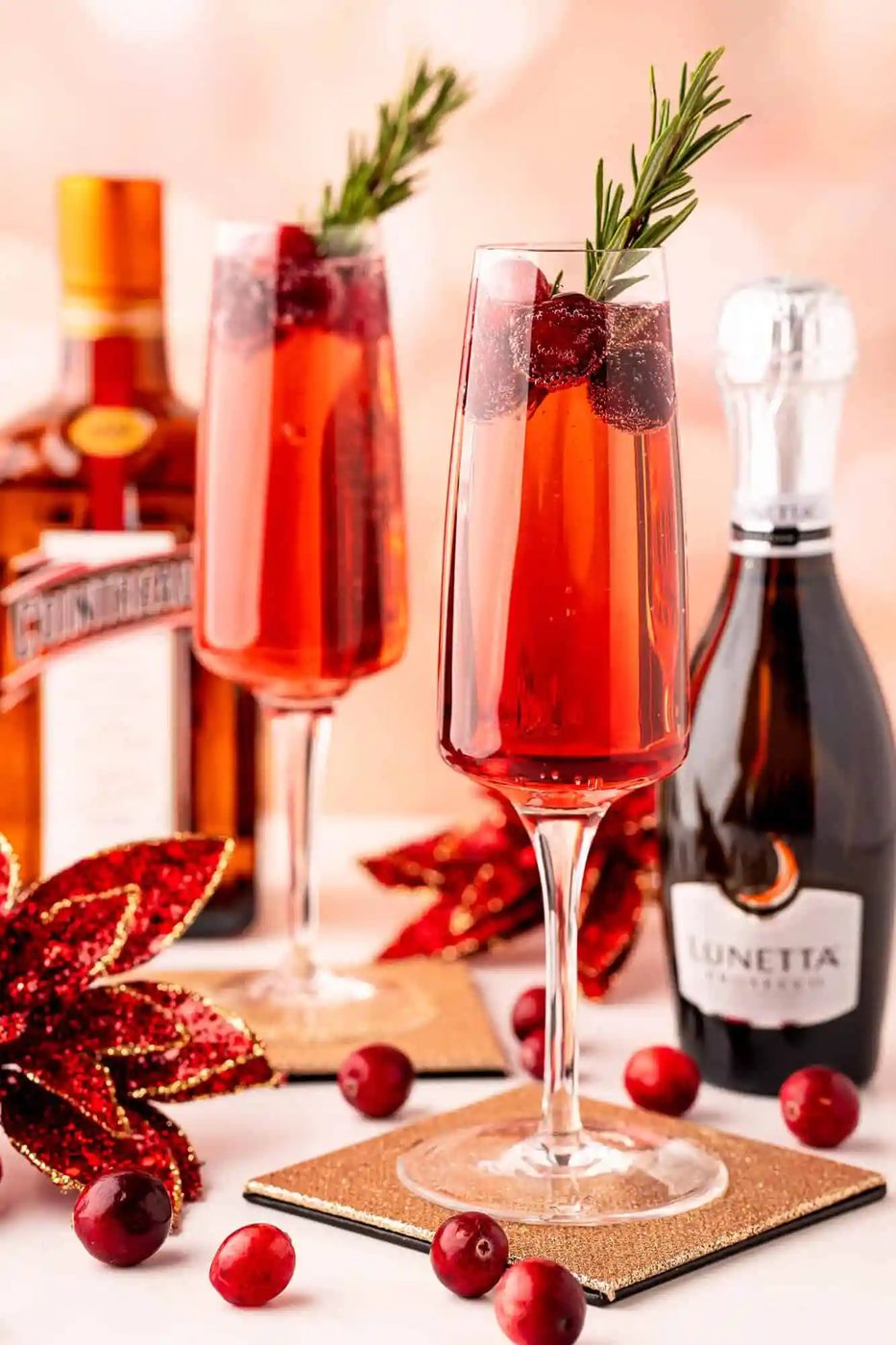 Poinsettia Cocktail (Cranberry Champagne Cocktail)