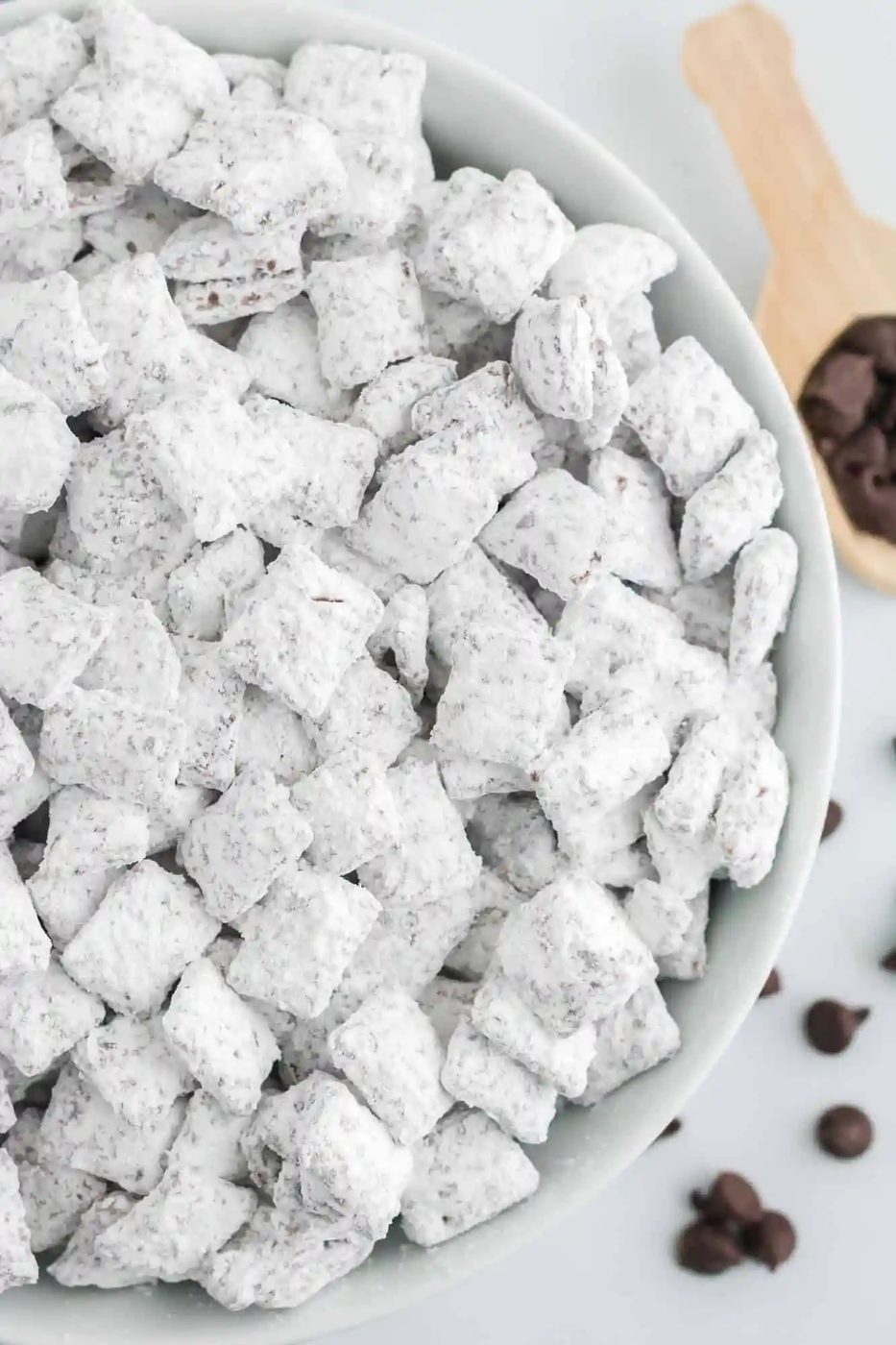 Puppy Chow Recipe (Muddy Buddies)