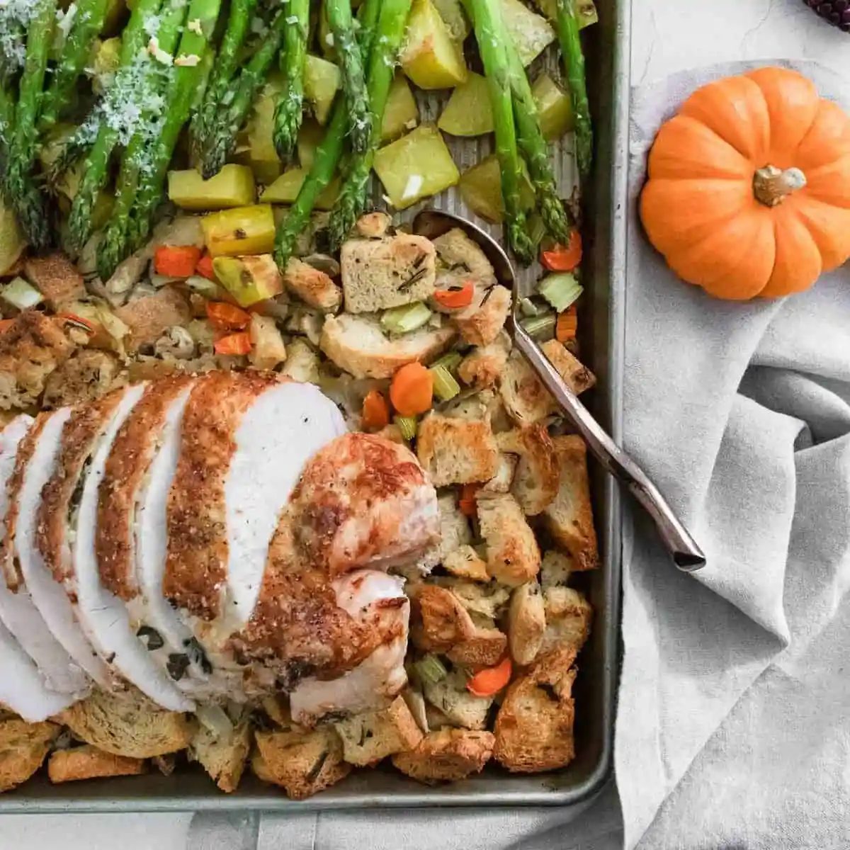 Thanksgiving Recipes + Free Planning Printable