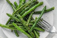 Golden Crispy Roasted Green Beans