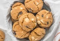Spiced Gingersnap Cookies with Creamy White Chocolate and Tangy Cranberries