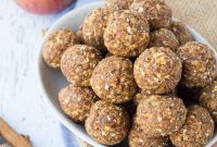 Sweet Apple Cinnamon No-Bake Energy Bites