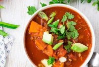 Paleo Whole30 Instant Pot Chili