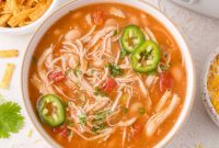 Slow Cooker Creamy White Chicken Chili