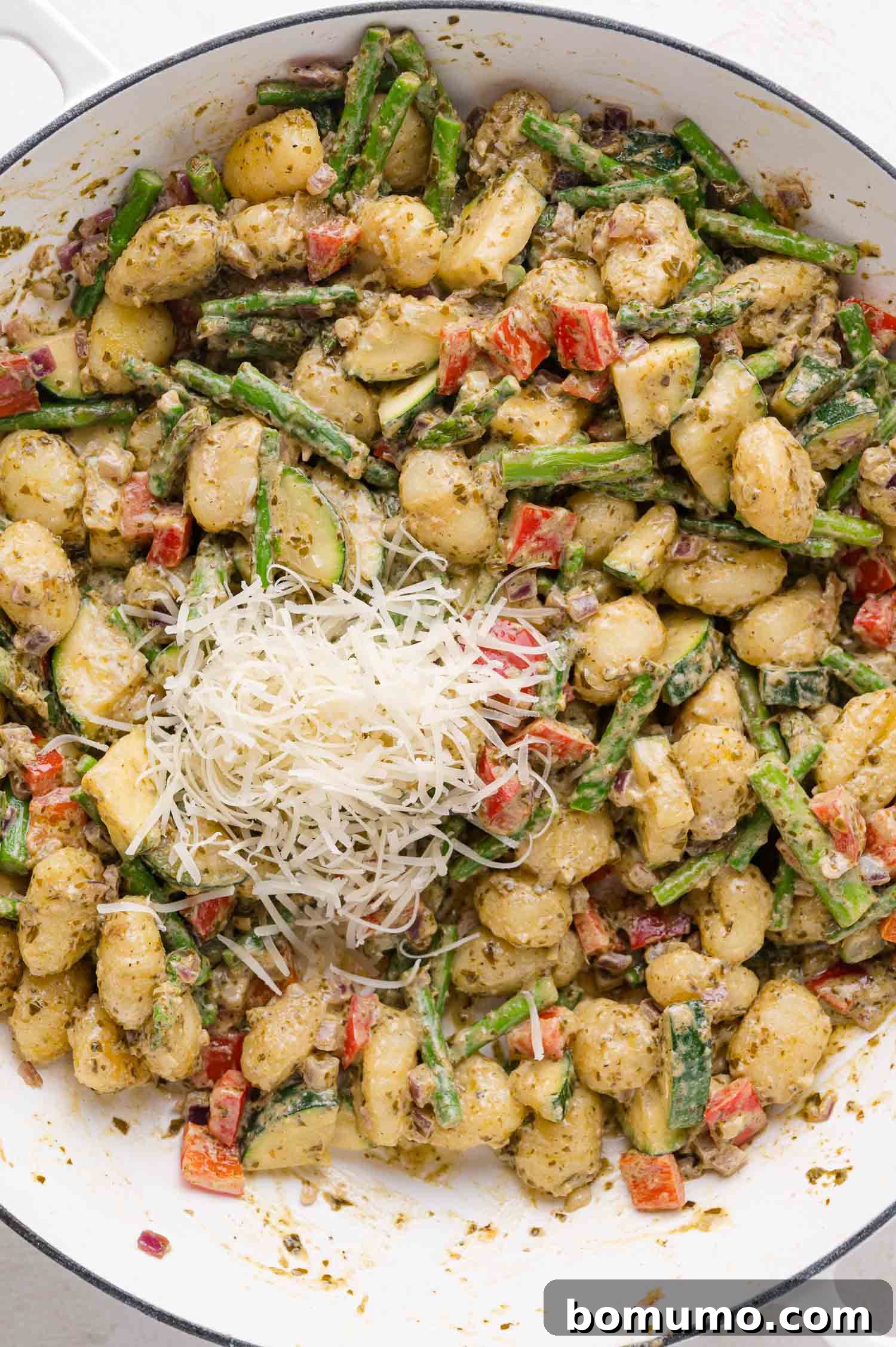 Pesto Gnocchi Delight 8 Pesto gnocchi with cheese