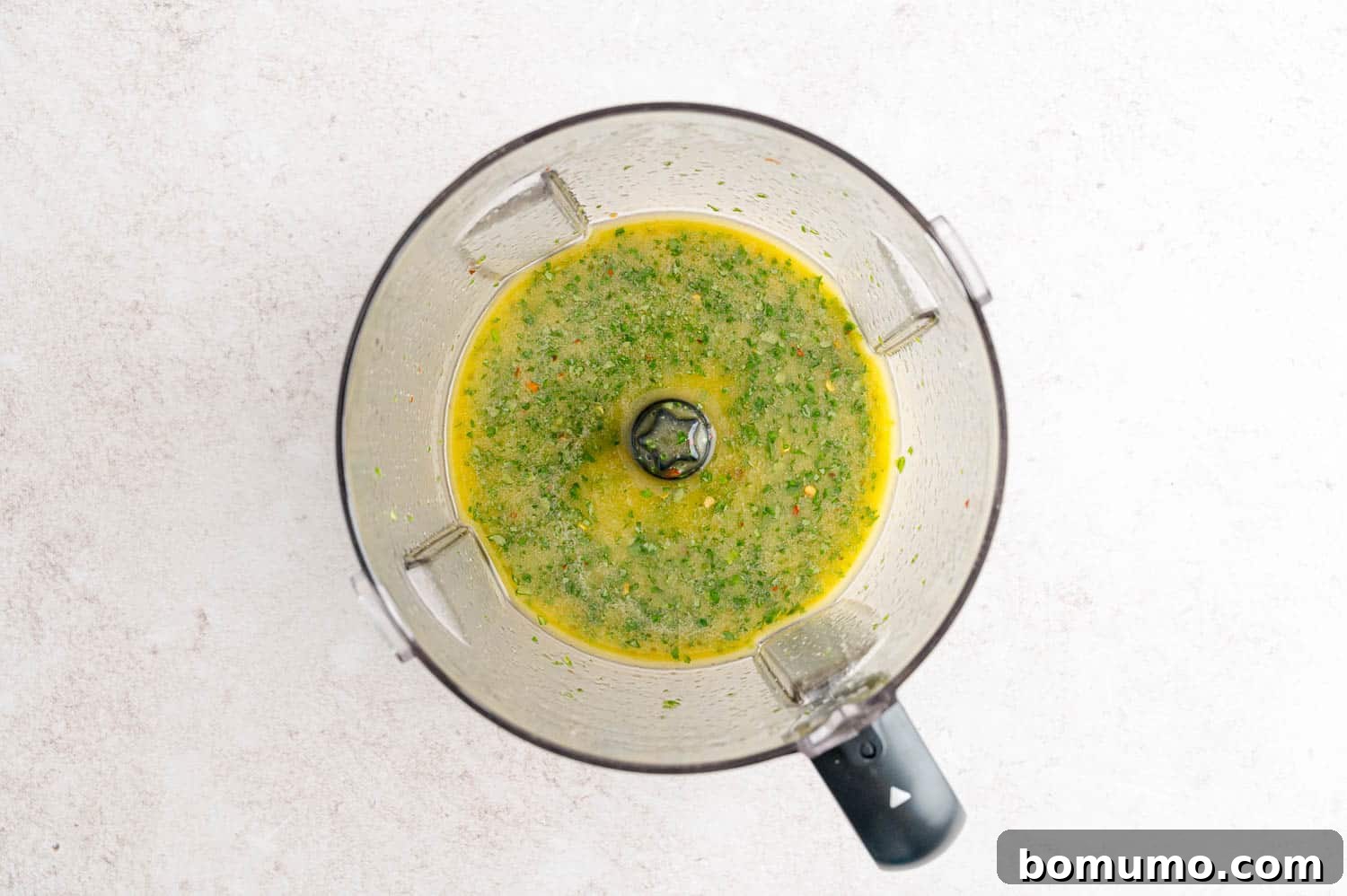 Salad dressing after blending.