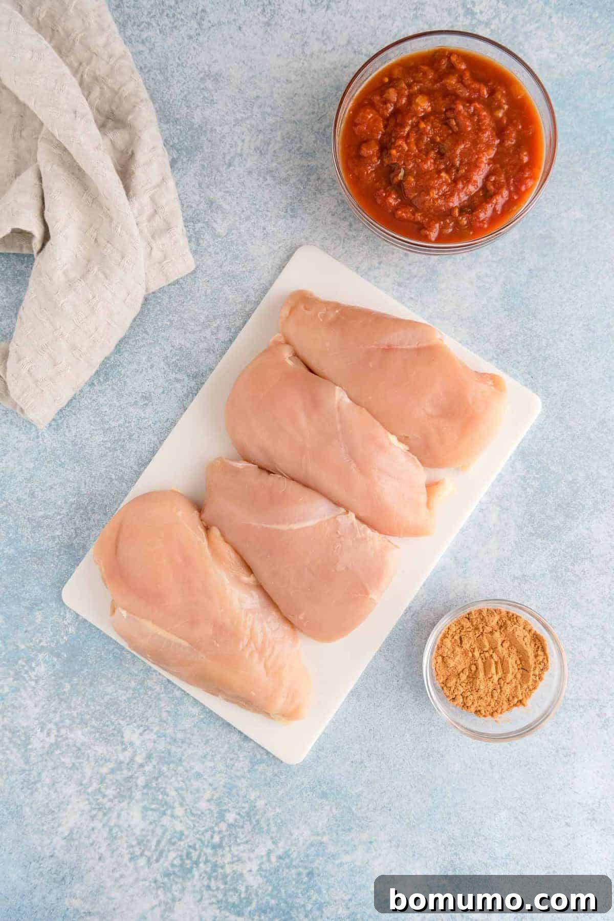 Ingredients needed to make taco chicken.