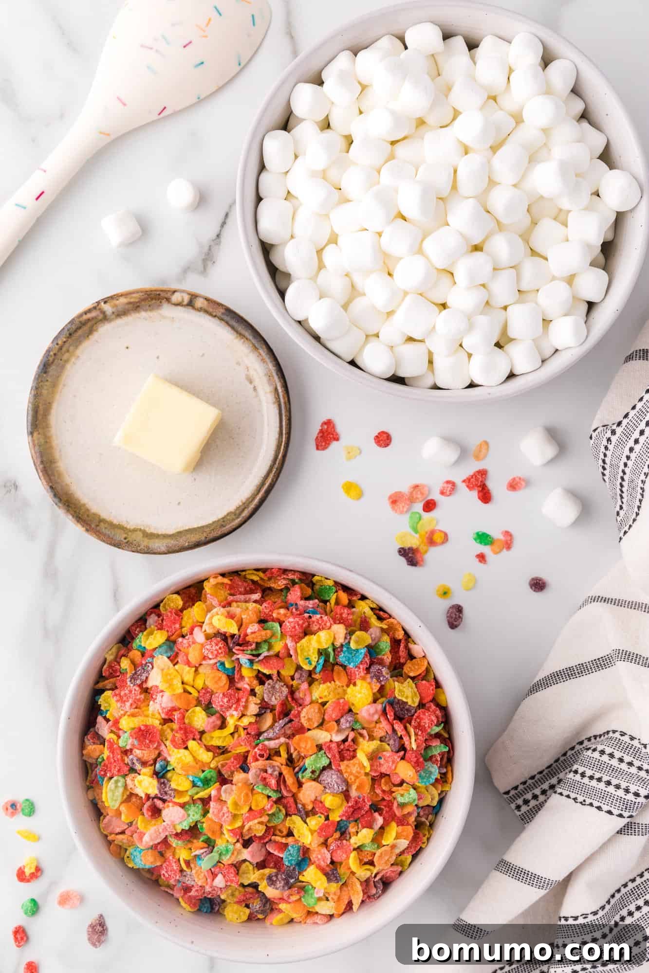 Ingredients for Fruity Pebbles treats.