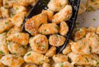 Parmesan Garlic Chicken Poppers